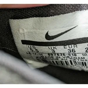 Nike | Shoes | Sz 55 5 2 Nike Zoom Rev Holographic Black Gum  display picture 2